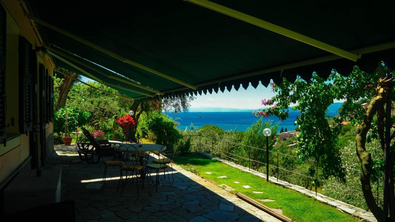 Villino Brunetto Azienda Agrituristica Камольи Экстерьер фото